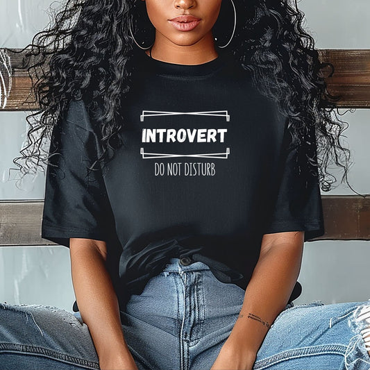 Introvert T-shirt in Black